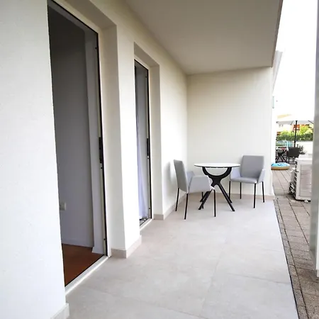 Διαμέρισμα Garden Palace D414 Ουμάγκ